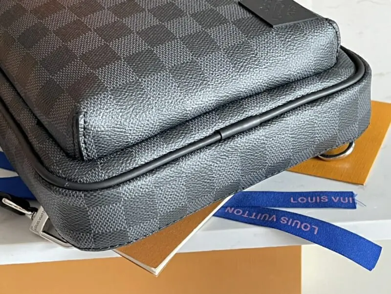 louis vuitton aaa homme mini sac a main s_123bbb54